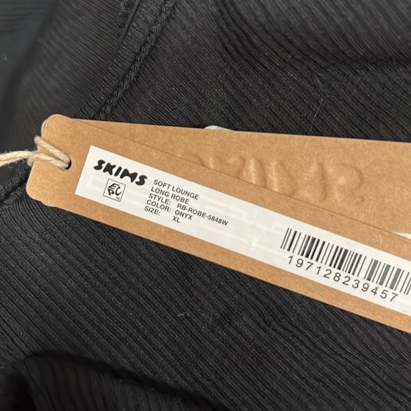 SKIMS Soft Lounge Long Robe - Picture 10 of 11